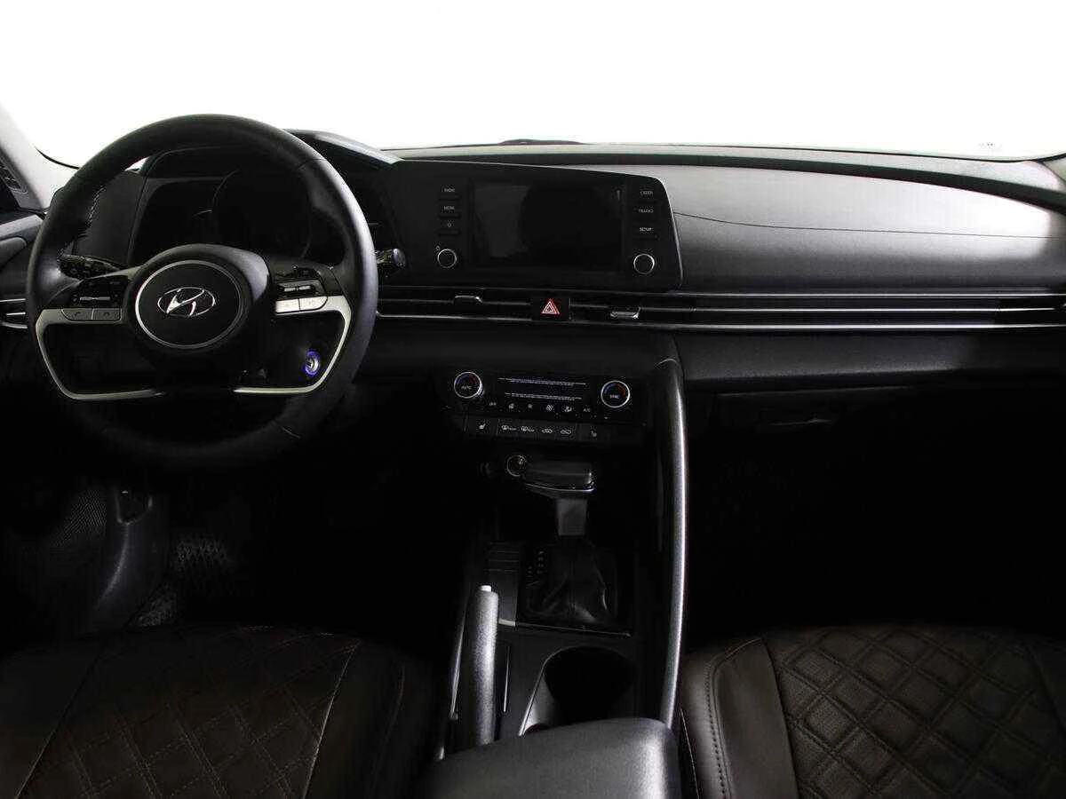 Hyundai Elantra, Черный, 2021, Автоматическая, 150 л.с., цена от 1 519 000 руб.
