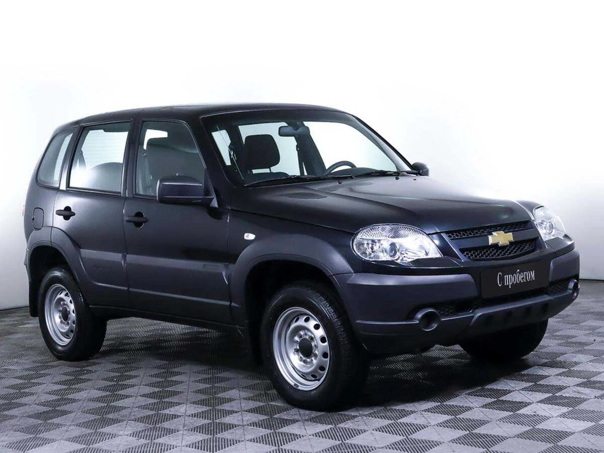 CHEVROLET NIVA, Черный, 2019, Механическая, 80 л.с., цена от 613 600 руб.