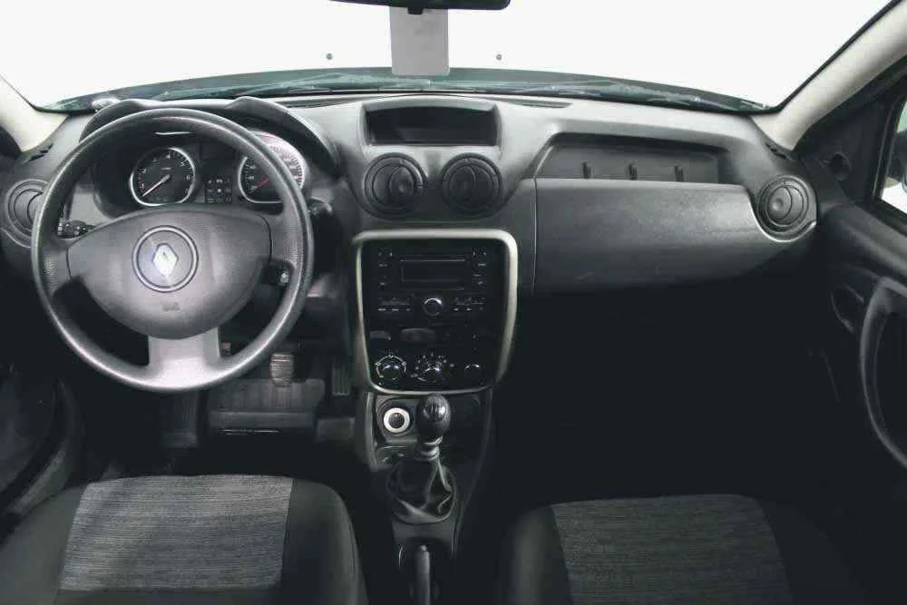 Renault Duster, Коричневый, 2014, Механическая, 102 л.с., цена от 953 000 руб.