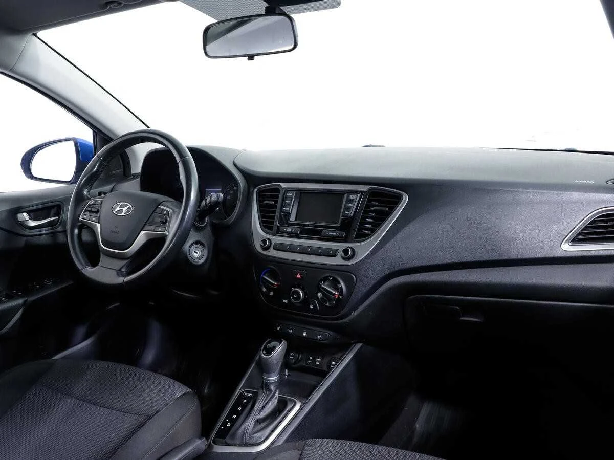 HYUNDAI SOLARIS, Синий, 2018, Автоматическая, 123 л.с., цена от 824 000 руб.