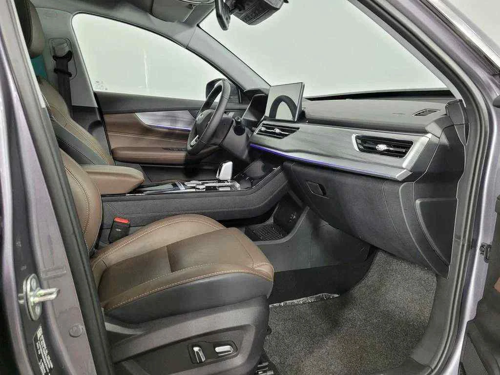 Chery Tiggo 8 Pro, Серый, 2022, Робот, 186 л.с., цена от 2 455 900 руб.