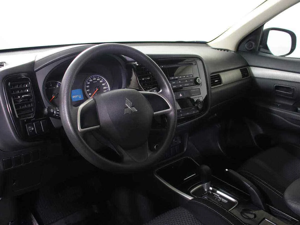 Mitsubishi Outlander, Серый, 2018, Автоматическая, 167 л.с., цена от 1 401 000 руб.