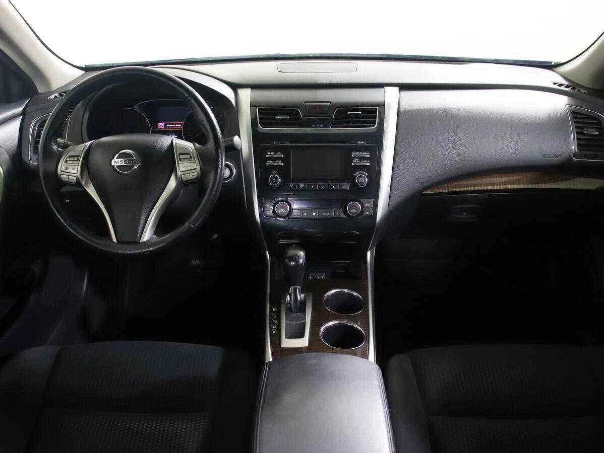 Nissan Teana, Серебряный, 2015, Вариатор, 173 л.с., цена от 1 022 000 руб.
