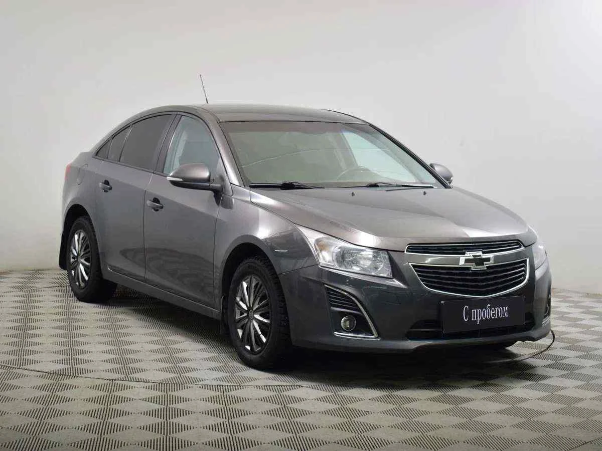 Chevrolet Cruze, Серый, 2014, Механическая, 109 л.с., цена от 455 100 руб.