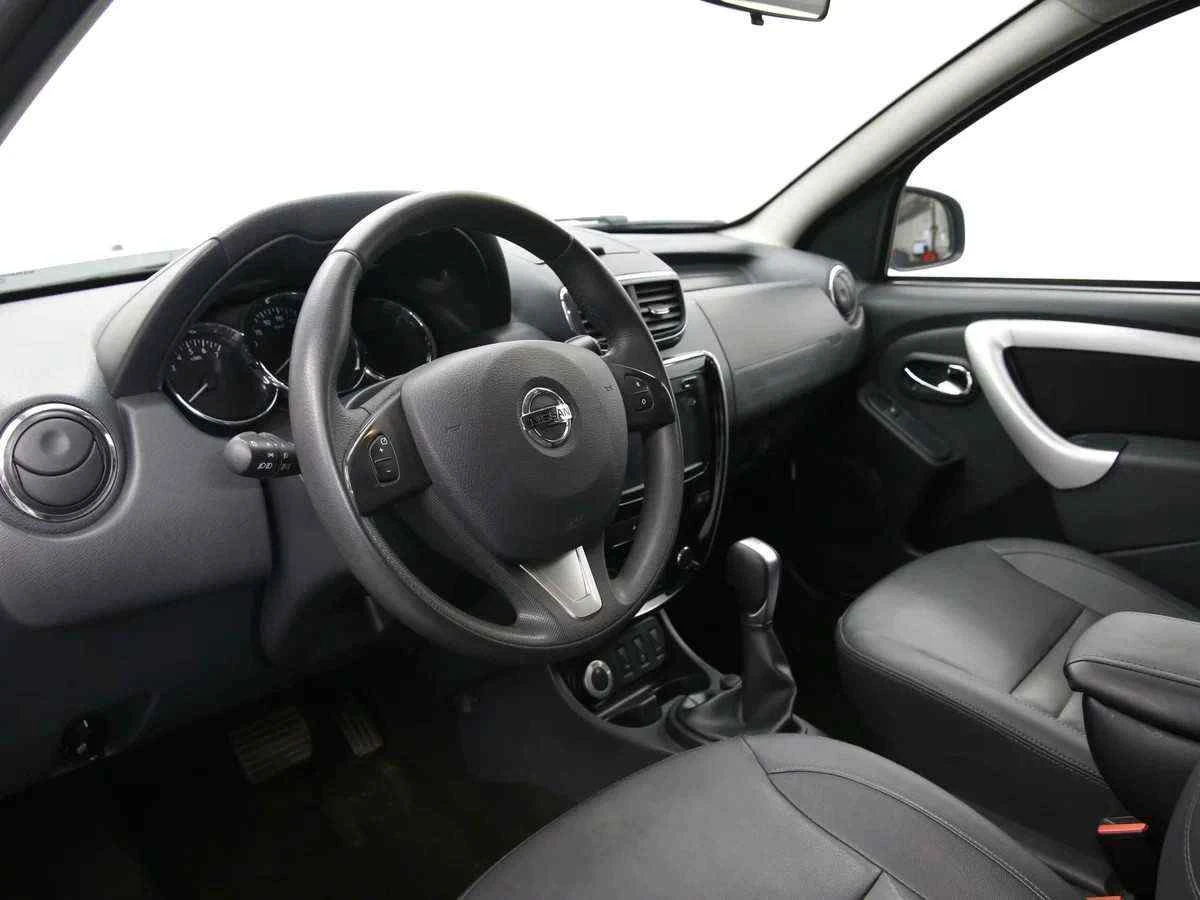 Nissan Terrano, Серебряный, 2017, Автоматическая, 143 л.с., цена от 819 000 руб.