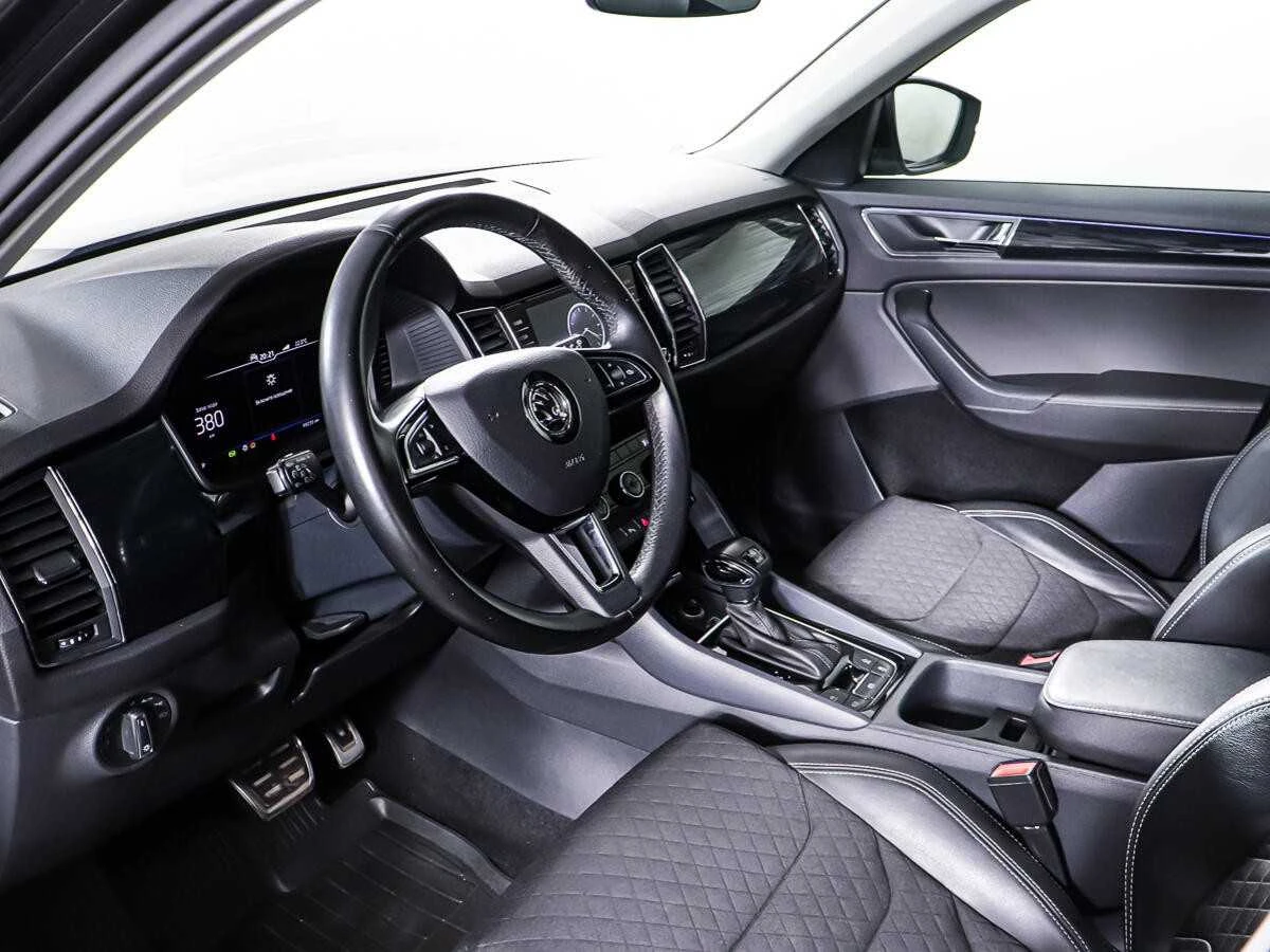SKODA KODIAQ, Черный, 2020, Робот, 150 л.с., цена от 2 016 000 руб.
