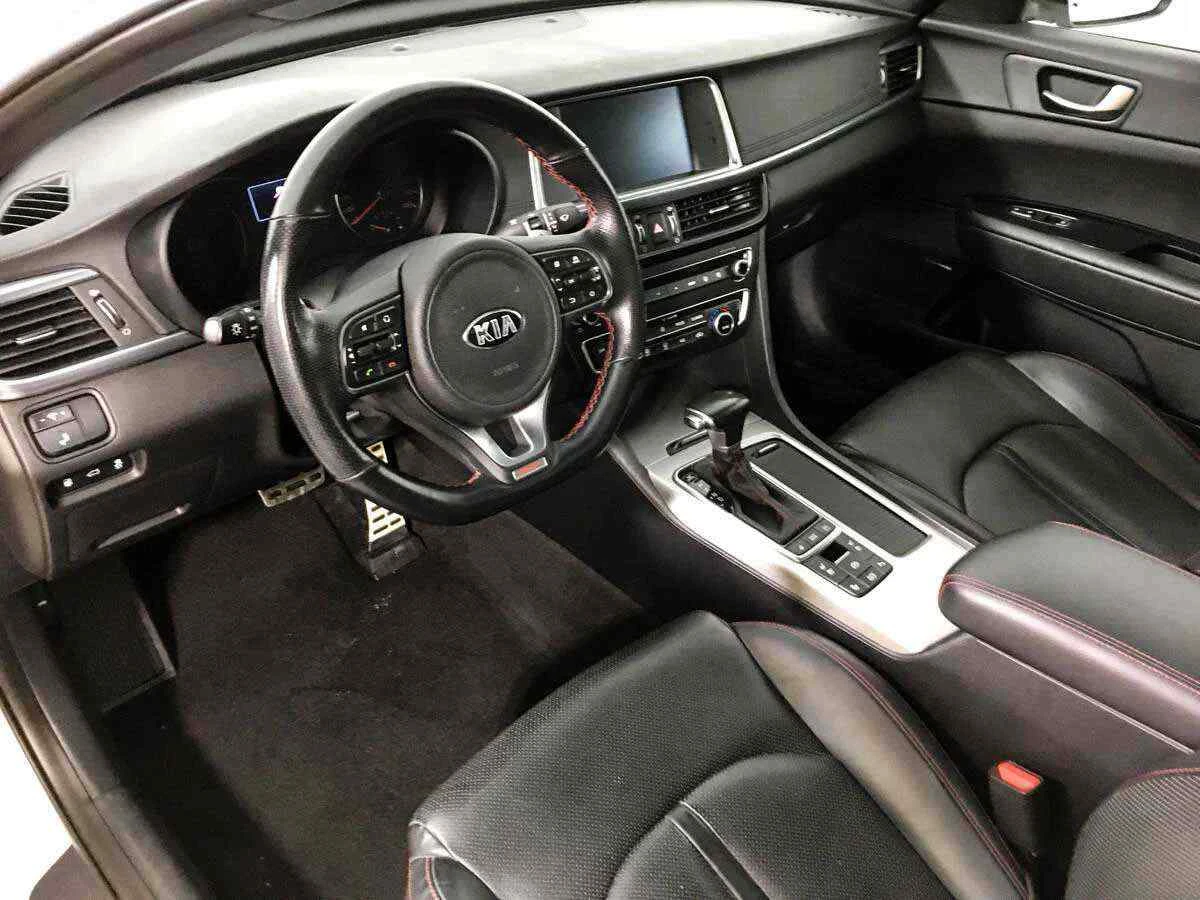 KIA Optima, Белый, 2016, Автоматическая, 245 л.с., цена от 1 210 000 руб.