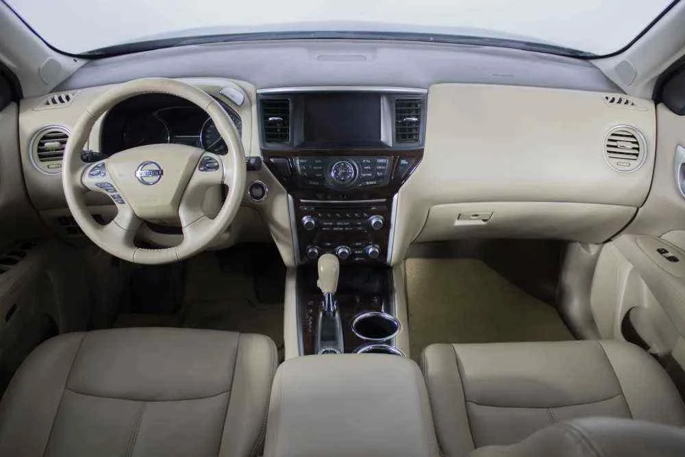Nissan Pathfinder, Коричневый, 2014, Вариатор, 249 л.с., цена от 1 291 000 руб.