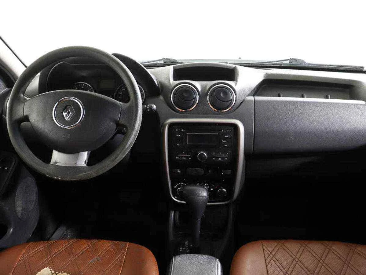 Renault Duster, Белый, 2014, Автоматическая, 135 л.с., цена от 600 000 руб.