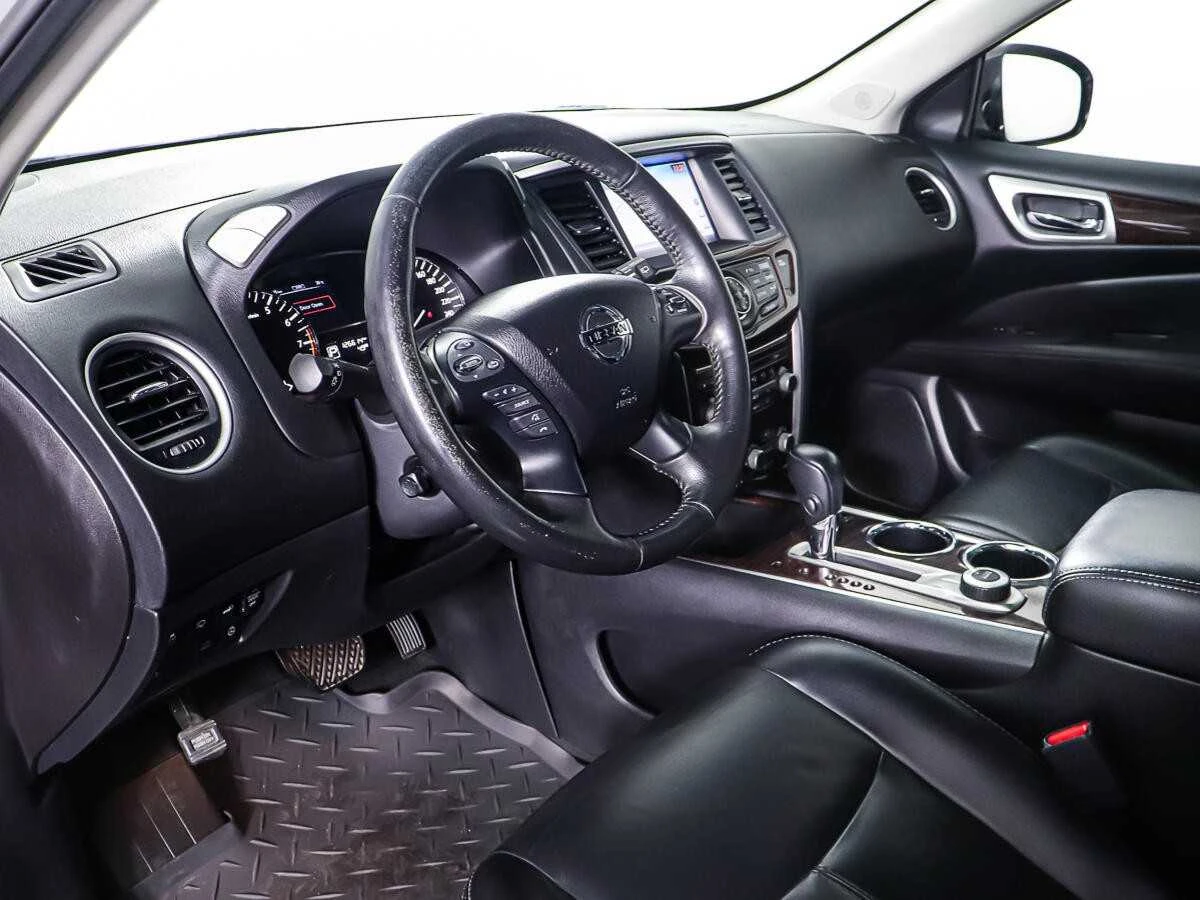 NISSAN PATHFINDER, Серебряный, 2014, Вариатор, 249 л.с., цена от 1 176 000 руб.