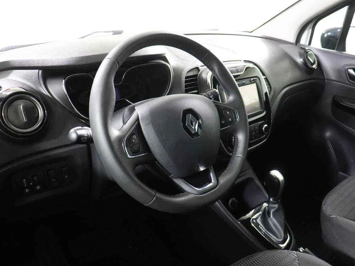 Renault Kaptur, Белый, 2017, Автоматическая, 143 л.с., цена от 880 000 руб.