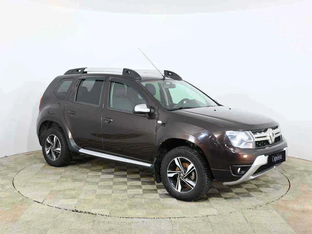 Renault Duster, Коричневый, 2016, Механическая, 109 л.с., цена от 1 125 000 руб.