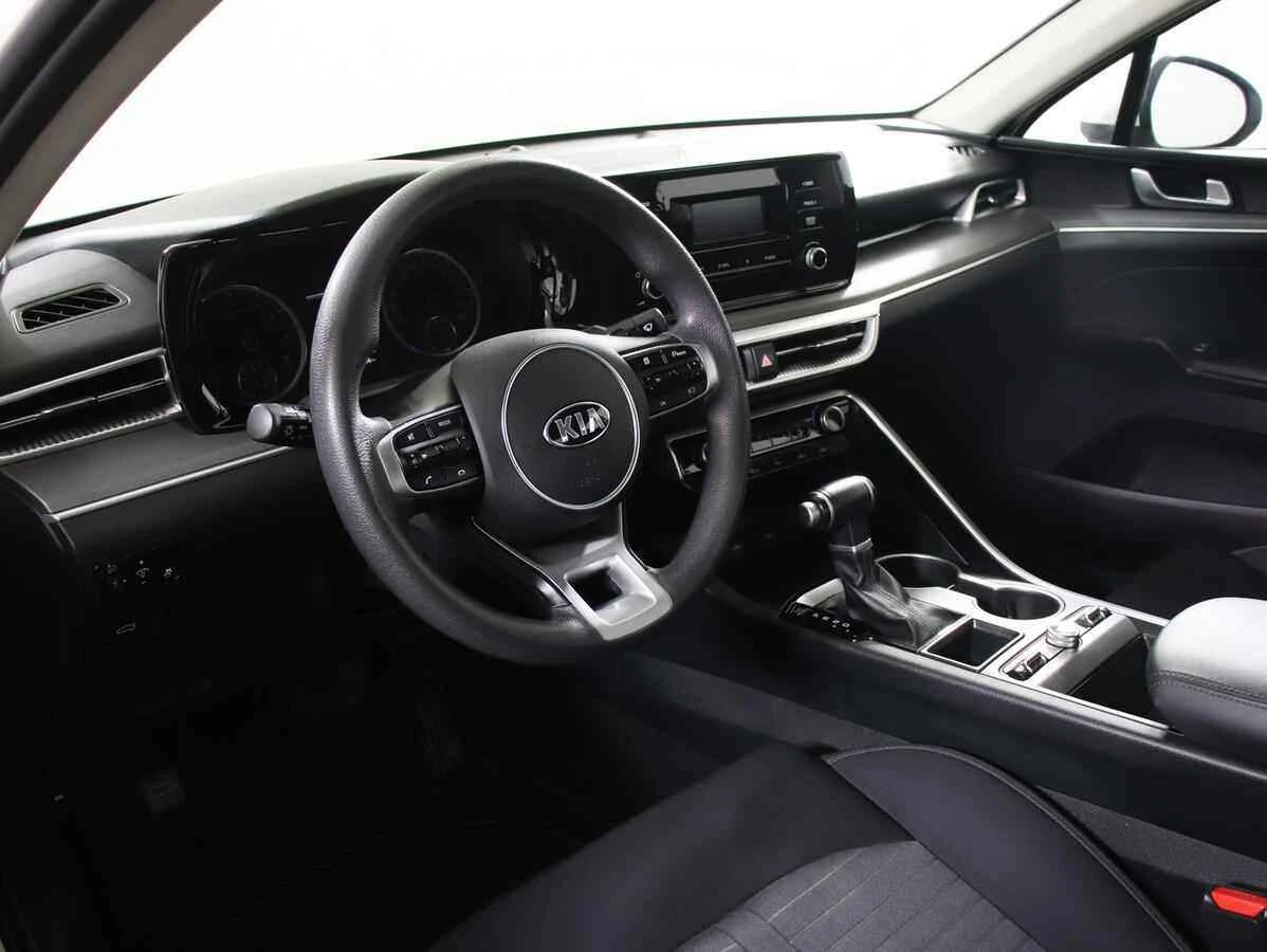 KIA K5, Белый, 2021, Автоматическая, 150 л.с., цена от 1 750 000 руб.