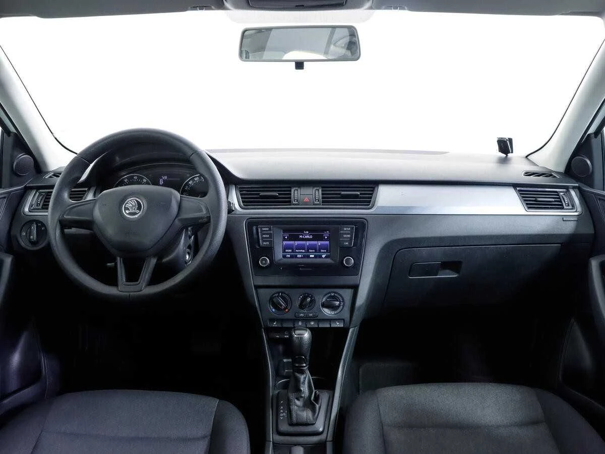SKODA RAPID, Белый, 2016, Автоматическая, 110 л.с., цена от 671 200 руб.