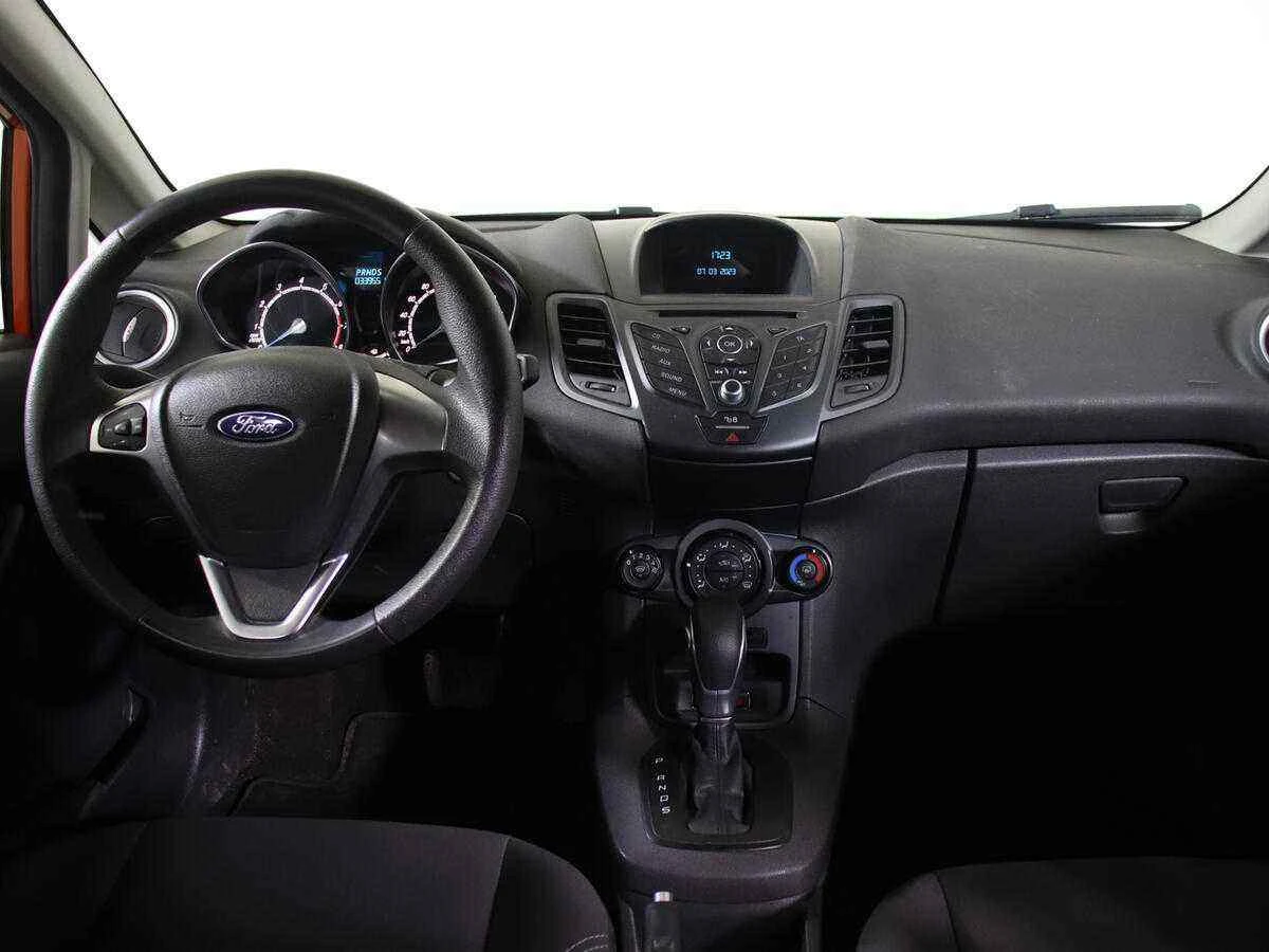Ford Fiesta, Оранжевый, 2019, Робот, 120 л.с., цена от 649 000 руб.