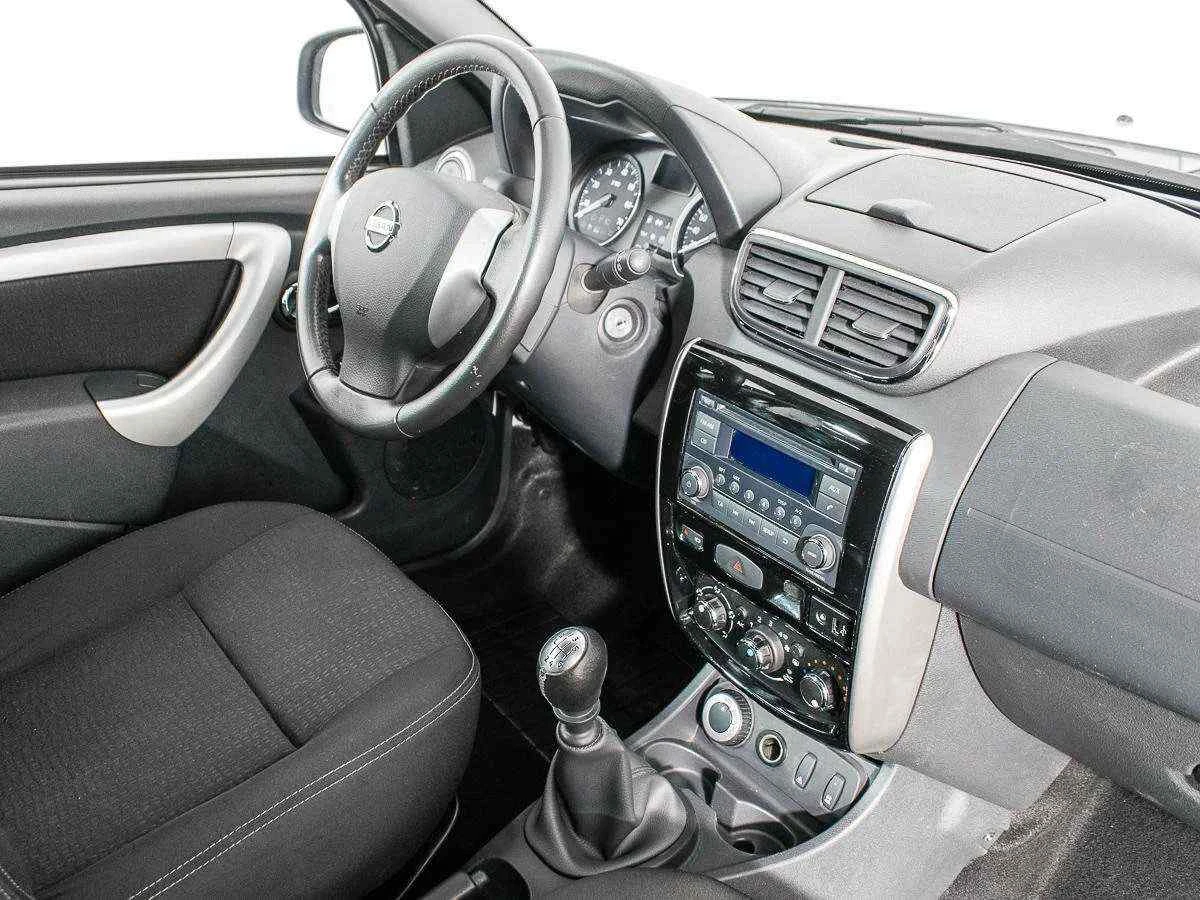 Nissan Terrano, Голубой, 2015, Механическая, 135 л.с., цена от 541 000 руб.
