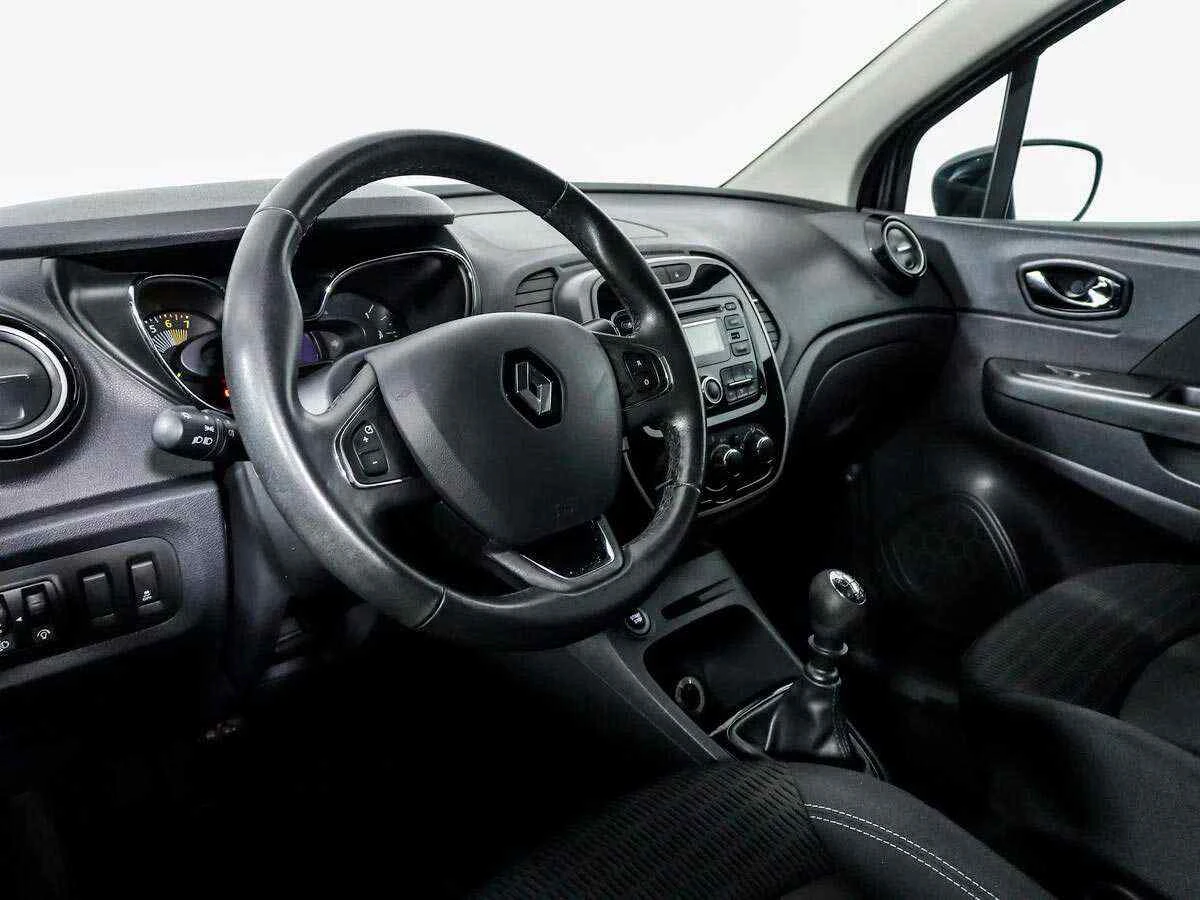 Renault Kaptur, Серый, 2016, Механическая, 143 л.с., цена от 795 000 руб.