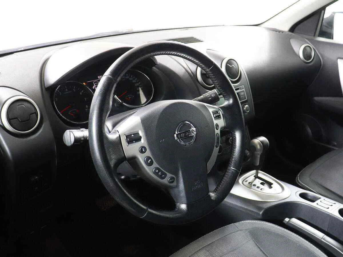 Nissan Qashqai, Коричневый, 2013, Вариатор, 141 л.с., цена от 489 000 руб.