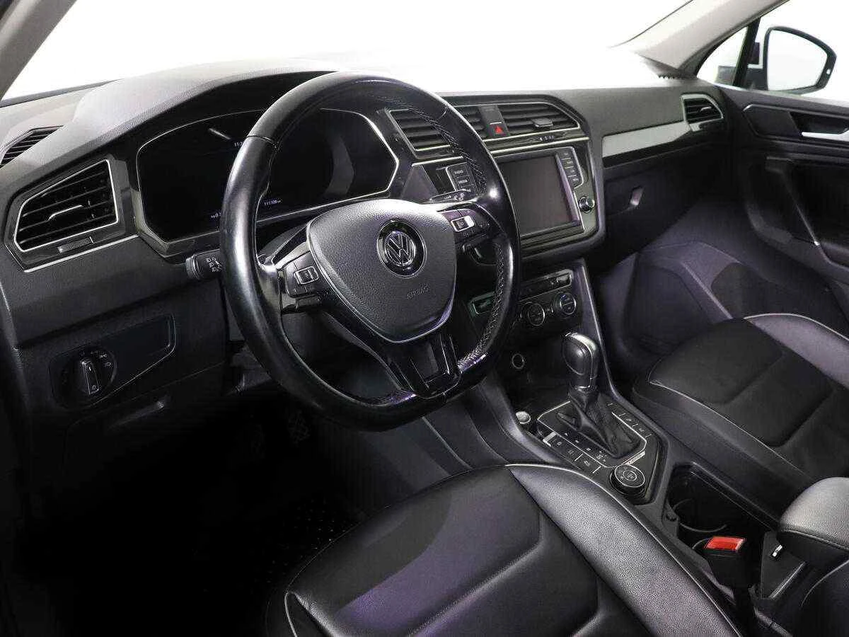 Volkswagen Tiguan, Белый, 2016, Робот, 150 л.с., цена от 907 000 руб.