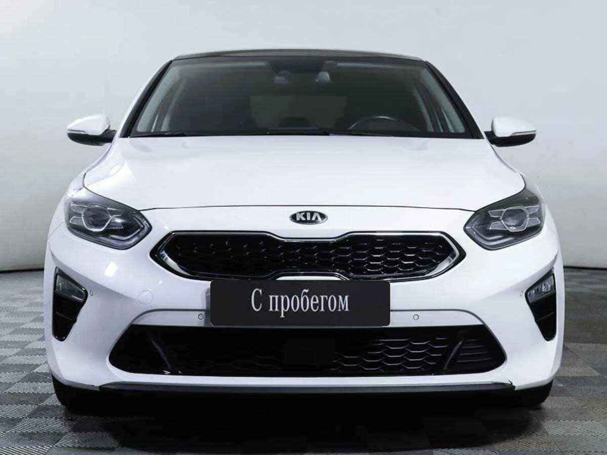 KIA Ceed, Белый, 2018, Робот, 140 л.с., цена от 1 255 000 руб.