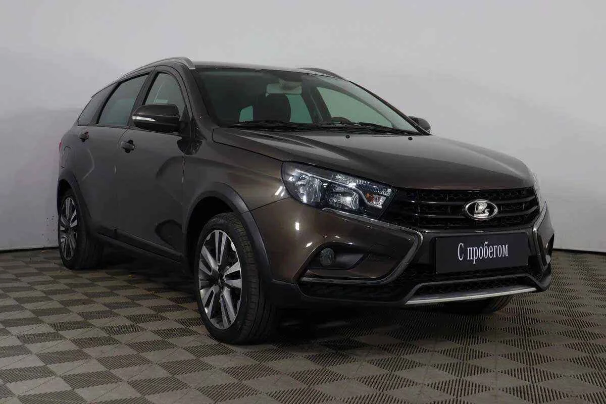 LADA Vesta SW Cross, Коричневый, 2019, Робот, 122 л.с., цена от 756 000 руб.