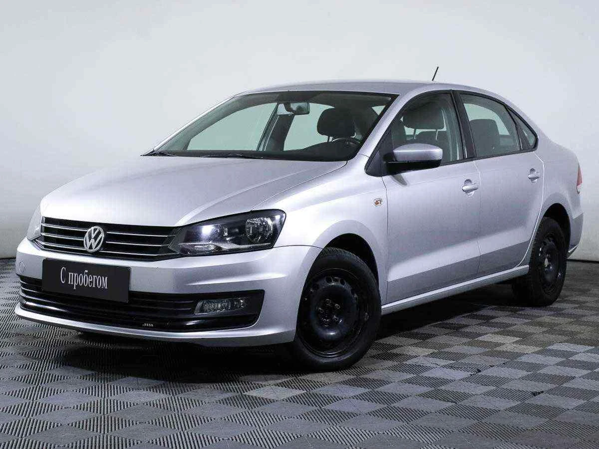Volkswagen Polo, Серебряный, 2018, Робот, 125 л.с., цена от 628 000 руб.