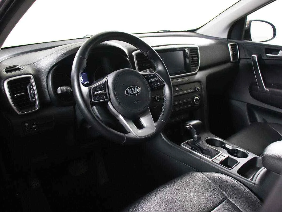 KIA Sportage, Коричневый, 2020, Автоматическая, 150 л.с., цена от 2 015 000 руб.
