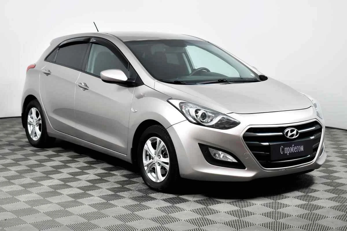 Hyundai i30, Бежевый, 2016, Автоматическая, 130 л.с., цена от 749 000 руб.