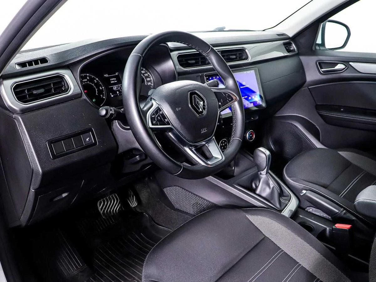 RENAULT ARKANA, Белый, 2021, Вариатор, 114 л.с., цена от 1 116 800 руб.
