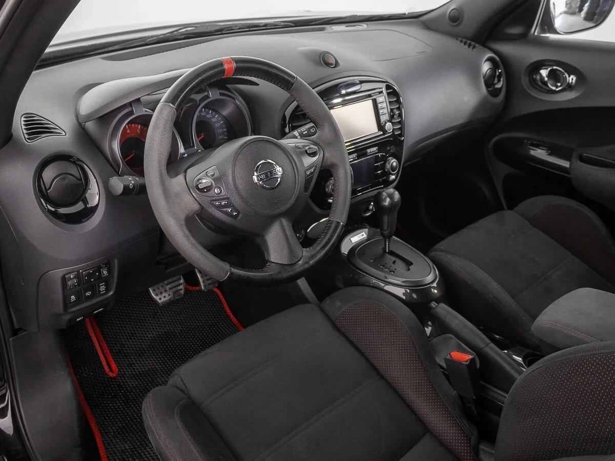 Nissan Juke, Черный, 2013, Вариатор, 190 л.с., цена от 566 700 руб.