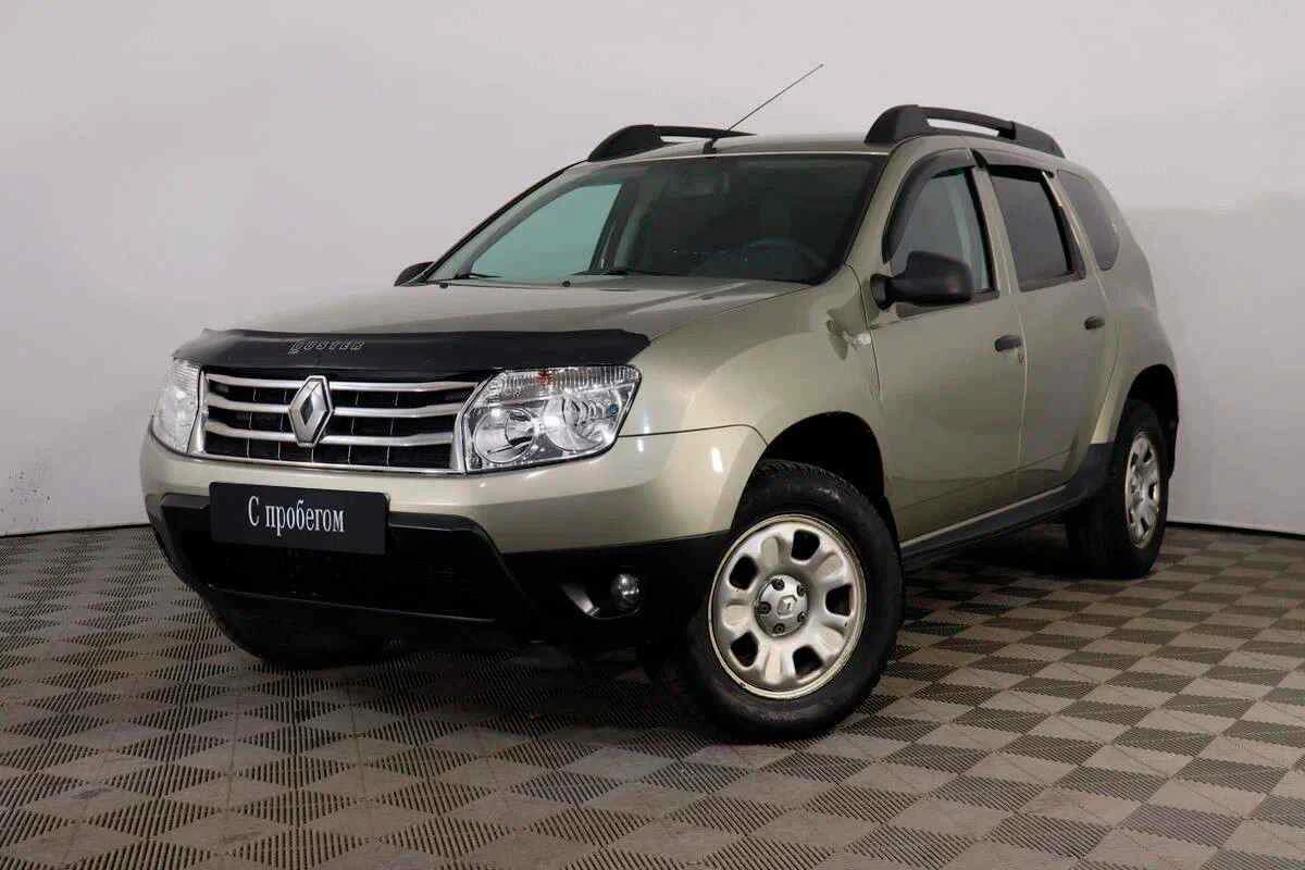 Renault Duster, Бежевый, 2015, Механическая, 102 л.с., цена от 949 000 руб.