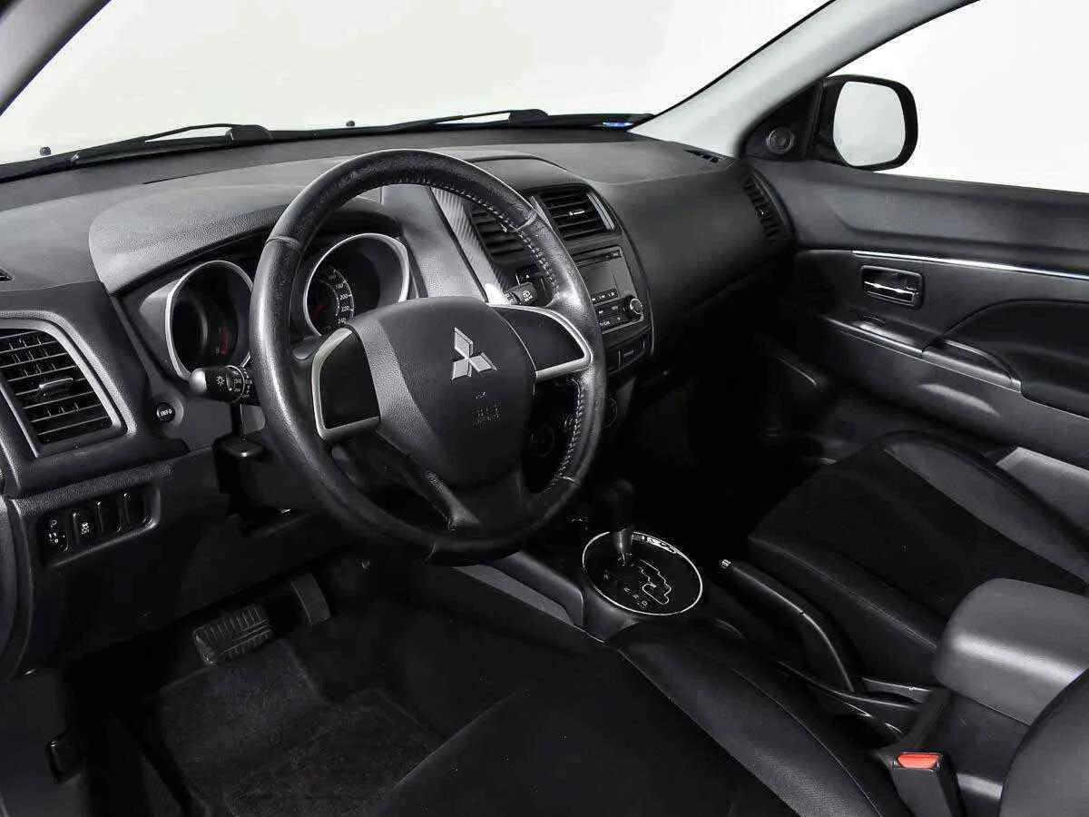 Mitsubishi ASX, Синий, 2014, Вариатор, 140 л.с., цена от 950 000 руб.