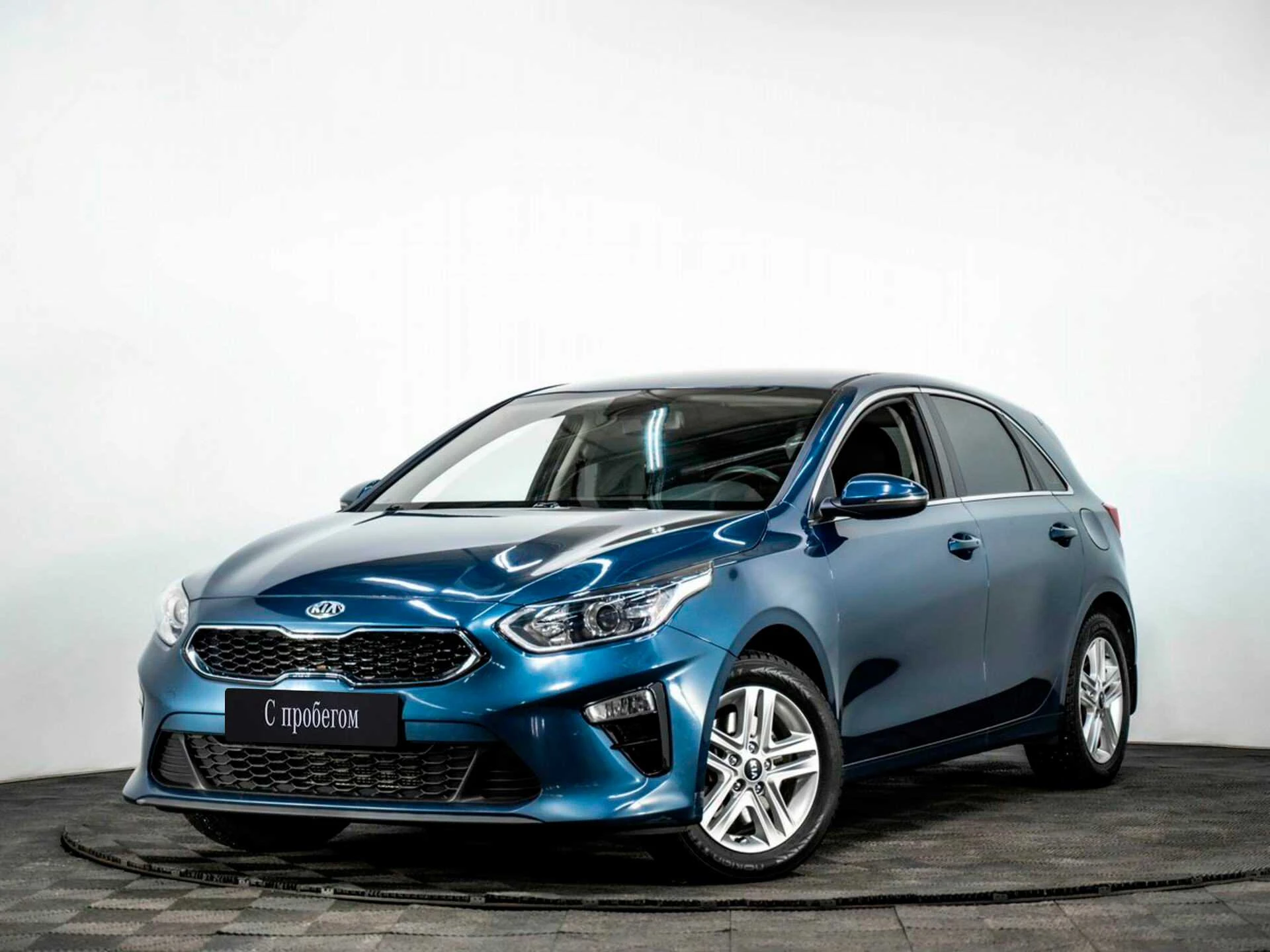 KIA CEED, Голубой, 2021, Автоматическая, 128 л.с., цена от 1 320 000 руб.