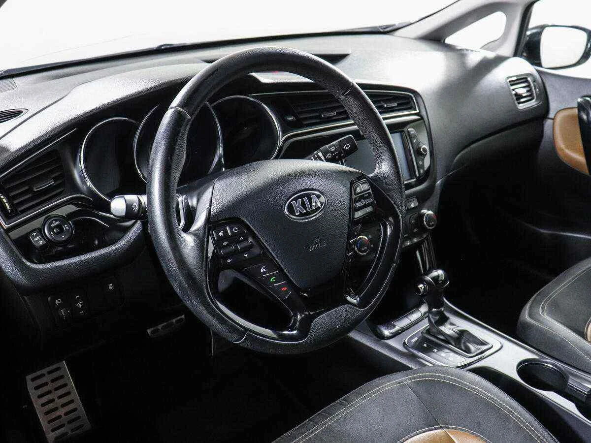 KIA Ceed, Черный, 2018, Автоматическая, 130 л.с., цена от 880 000 руб.