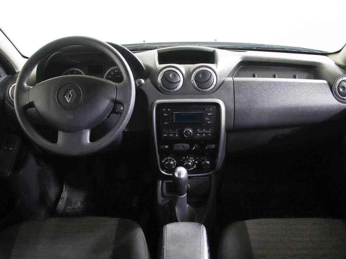 Renault Duster, Серый, 2013, Механическая, 114 л.с., цена от 537 000 руб.