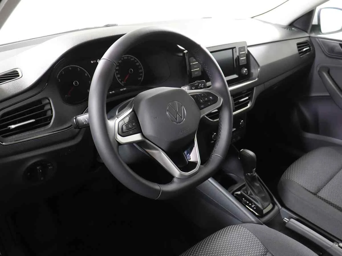 Volkswagen Polo, Белый, 2022, Автоматическая, 110 л.с., цена от 1 500 000 руб.