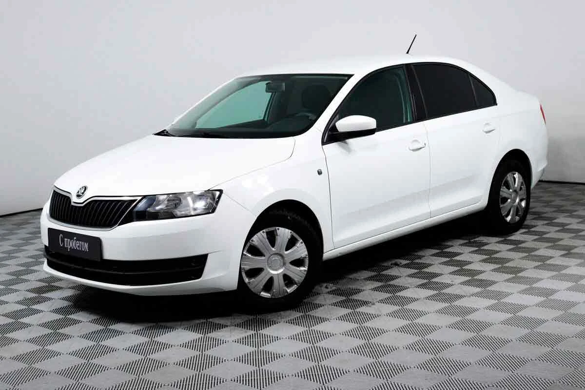 SKODA RAPID, Белый, 2015, Механическая, 105 л.с., цена от 675 200 руб.