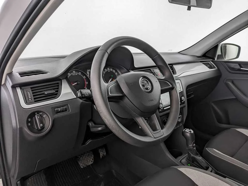 SKODA RAPID, Белый, 2019, Автоматическая, 110 л.с., цена от 716 800 руб.