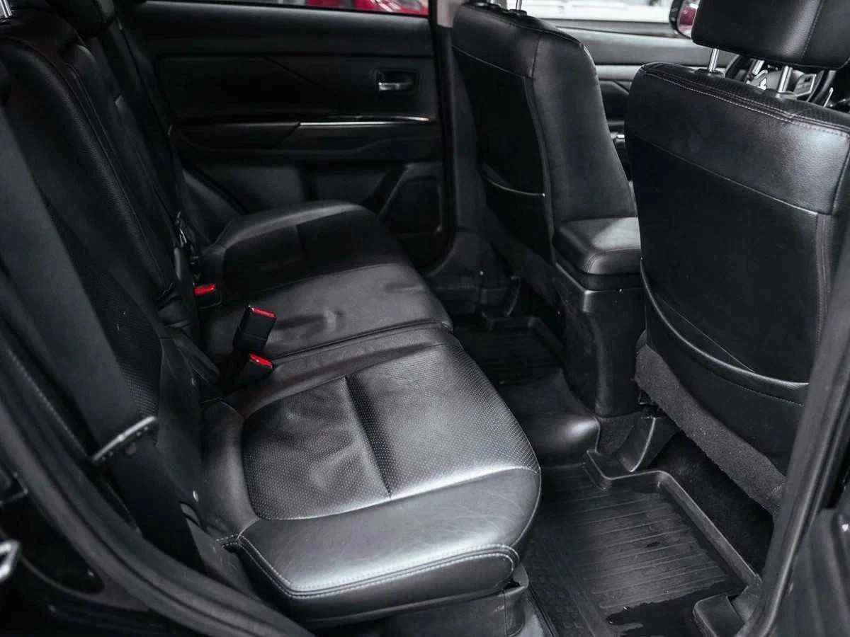 Mitsubishi Outlander, Черный, 2014, Автоматическая, 230 л.с., цена от 1 433 000 руб.