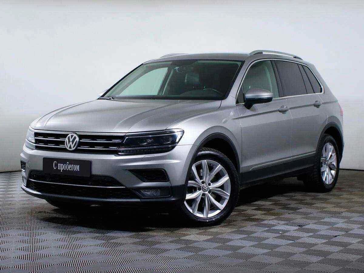 Volkswagen Tiguan, Серебряный, 2017, Робот, 150 л.с., цена от 1 313 000 руб.