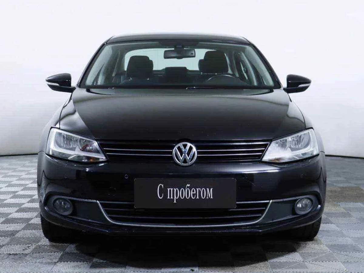Volkswagen Jetta, Черный, 2013, Робот, 122 л.с., цена от 515 000 руб.