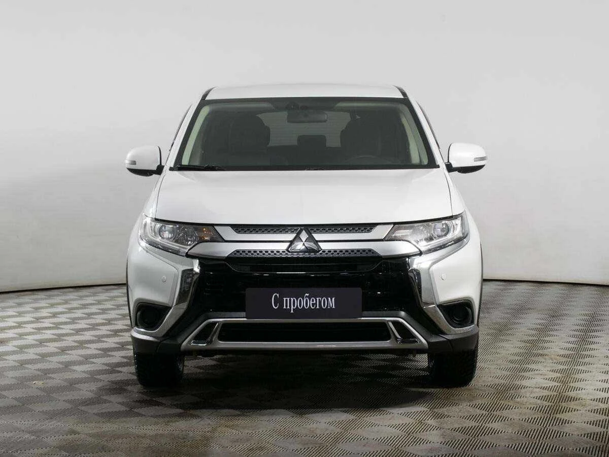 MITSUBISHI OUTLANDER, Белый, 2019, Вариатор, 146 л.с., цена от 1 337 600 руб.