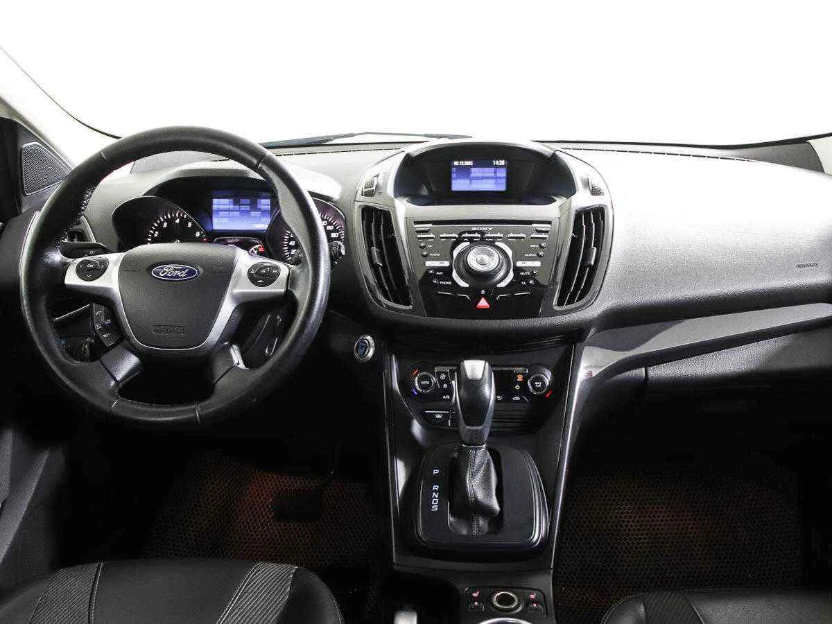 Ford Kuga, Черный, 2016, Робот, 2.0 л.с., цена от 995 000 руб.
