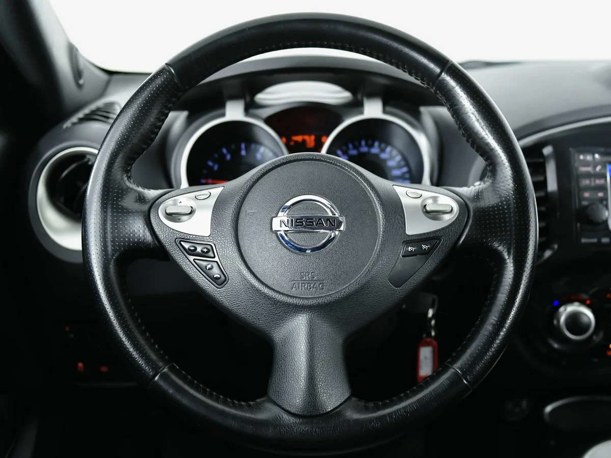 Nissan Juke, Серый, 2011, Вариатор, 117 л.с., цена от 445 000 руб.