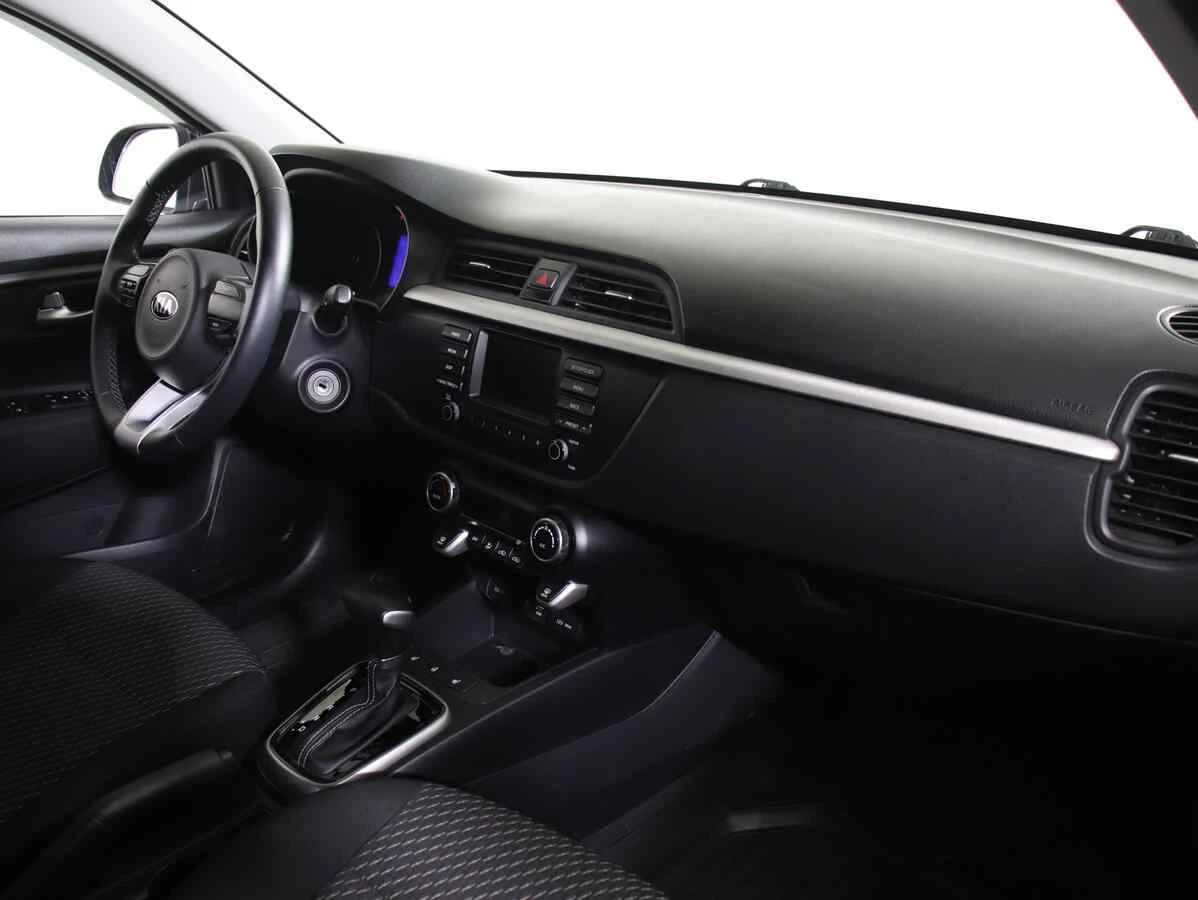KIA X-Line, Черный, 2020, Автоматическая, 123 л.с., цена от 950 000 руб.