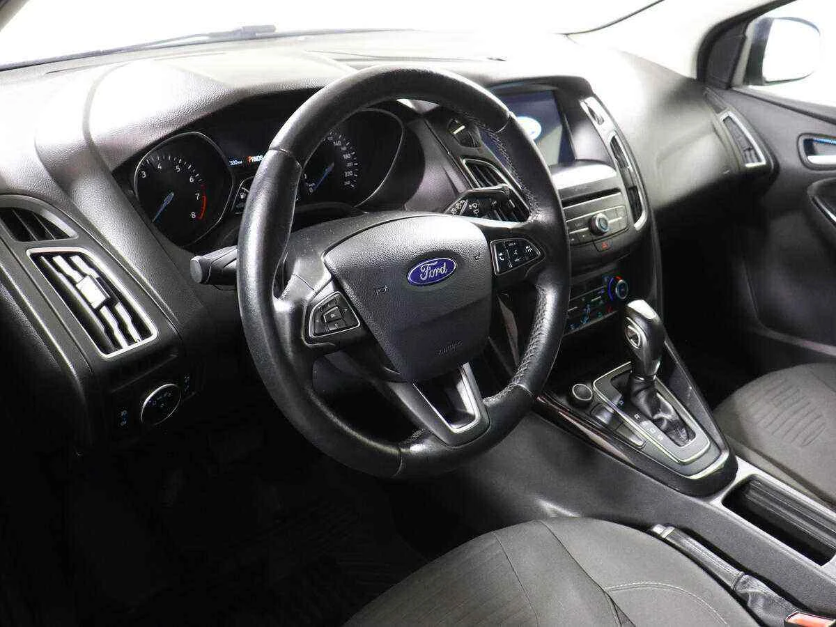 Ford Focus, Черный, 2016, Робот, 105 л.с., цена от 660 000 руб.