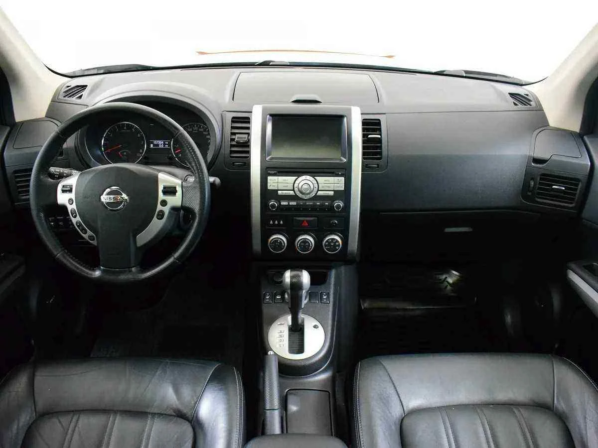 Nissan X-Trail, Золотой, 2011, Вариатор, 141 л.с., цена от 718 000 руб.
