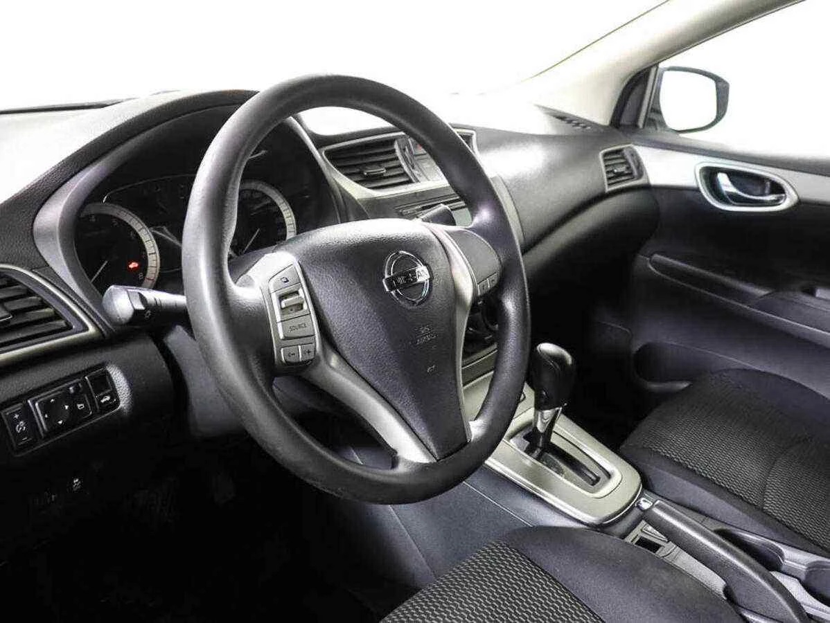 Nissan Sentra, Серебряный, 2015, Вариатор, 117 л.с., цена от 485 000 руб.