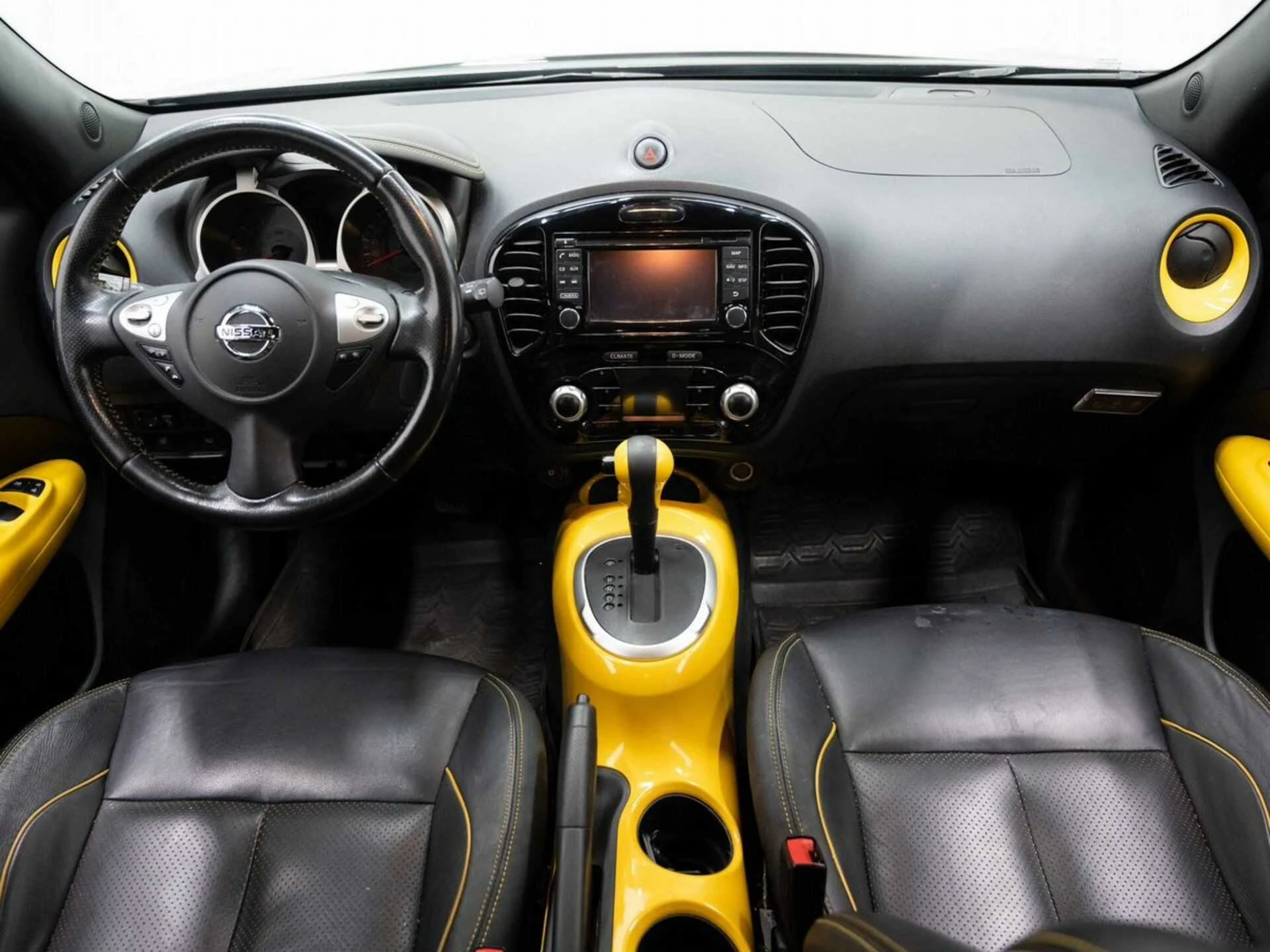NISSAN JUKE, Черный, 2017, Вариатор, 117 л.с., цена от 992 000 руб.