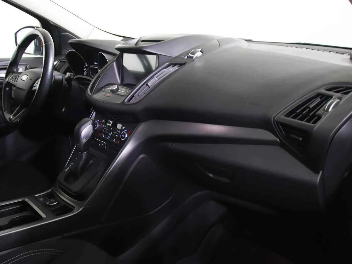 Ford Kuga, Коричневый, 2017, Автоматическая, 150 л.с., цена от 1 012 000 руб.